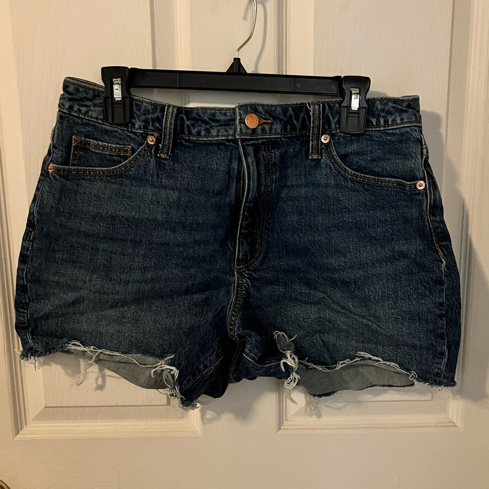 Universal Thread Jean Shorts